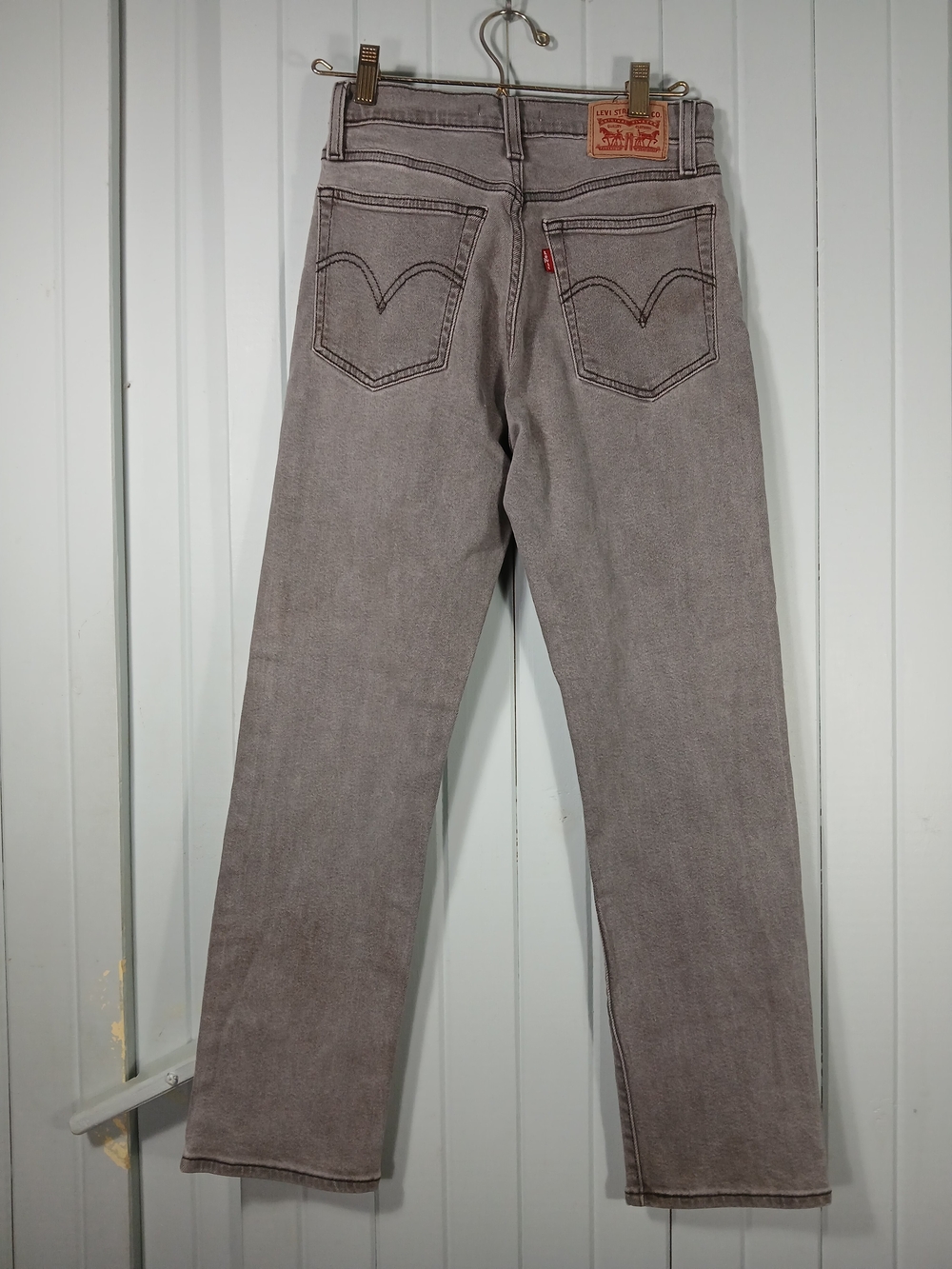 Levis Wedgie Straight Jeans - Gray Denim (Size 26)-Flawed - Picture 3 of 7